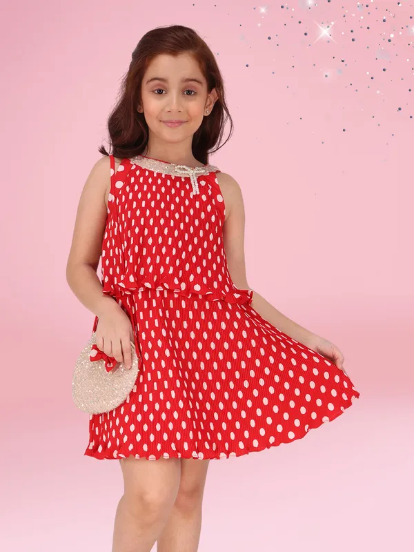 Red_Polyester_Georgette_Flared_Sleeveless_Regular_Partywear_Dress_For_Girls