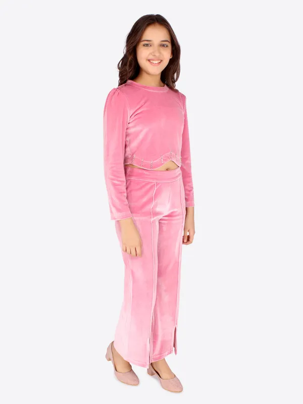 Cutecumber_Girls_Chenille_Embellished_Full_Sleeves_Pink_Crop_Top_with_Trouser._CC6678AB-PINK-44