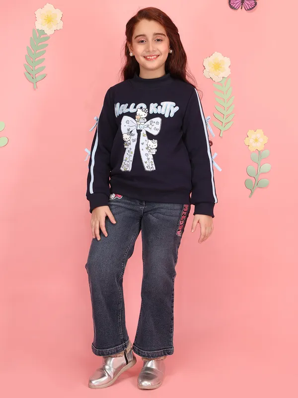 Cutecumber_Girls'_Winter_Sweatshirt_Peach_Pink_Fleece_Round_Neck_Full_Sleeve_Pullover_Top_Hello_Kitty_Embellished_Print_Stylish_Zip_Closure_Fancy_Casual_Outfit_for_Baby_Girls_&_Kids_Age_1-15_Yrs