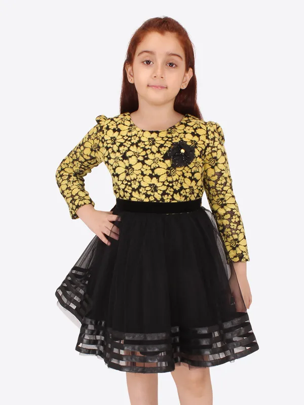 Cutecumber_Girls_Georgette,Satin_&_Lace_Embroidered_Full_Sleeves_Dress._Yellow