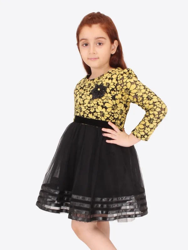 Cutecumber_Girls_Georgette,Satin_&_Lace_Embroidered_Full_Sleeves_Dress._Yellow