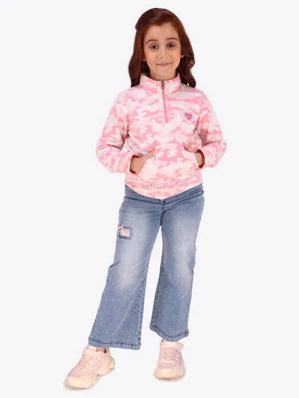 Cutecumber_Adorable_Heart_Printed_Fleece_Sweatshirt_Heart_Print_Design_|_CC8755A-PINK