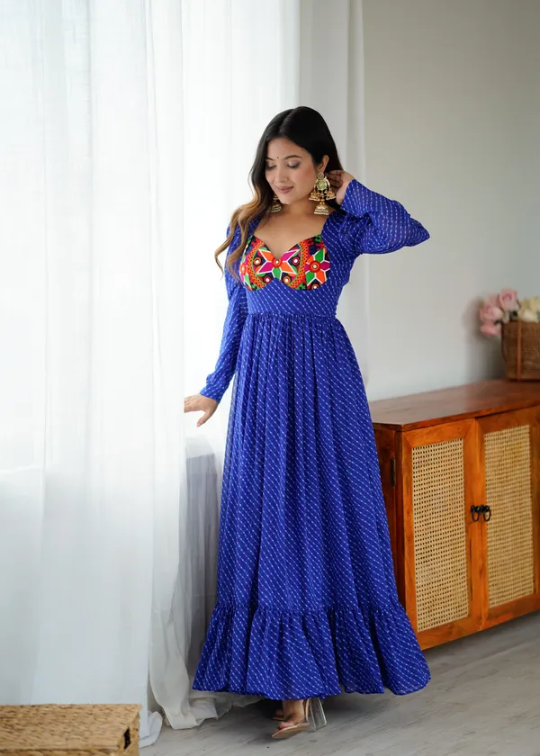 Kalamathan_royal_blue_leheriya_pattern_Gown