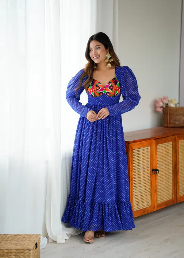 Kalamathan_royal_blue_leheriya_pattern_Gown