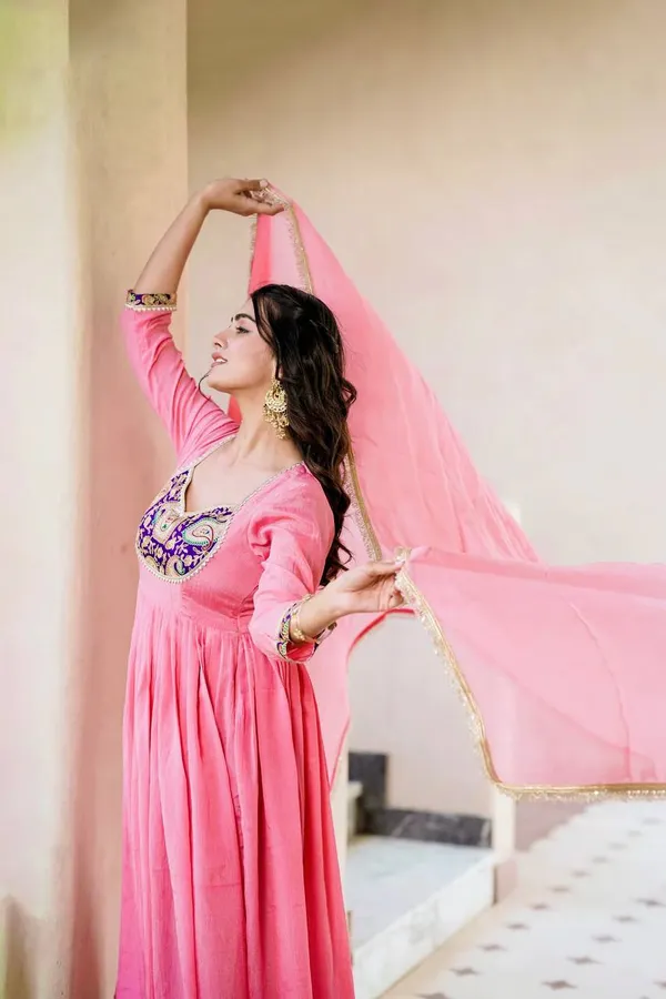 The_Dreamy_Rose_Anarkali_Set