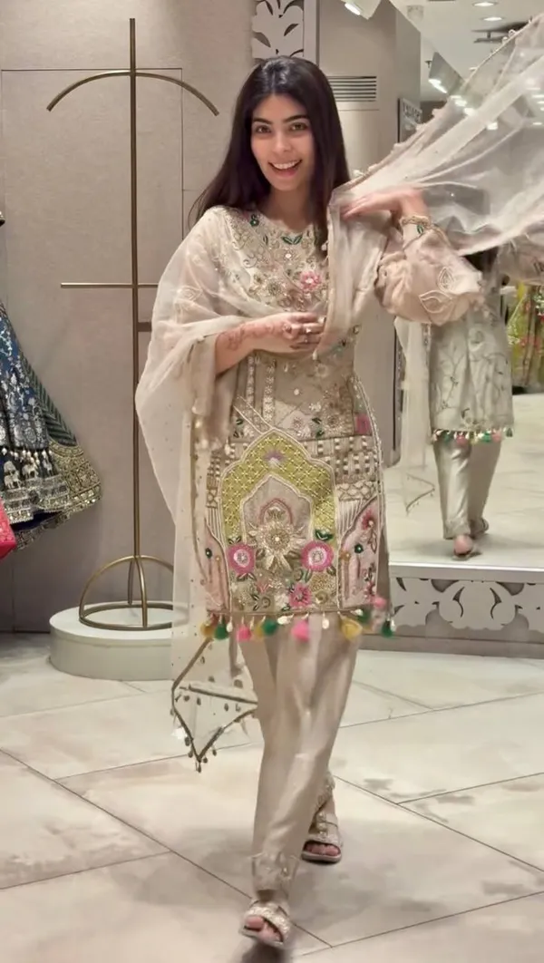 The_Modern_Opulence_Salwar_Set
