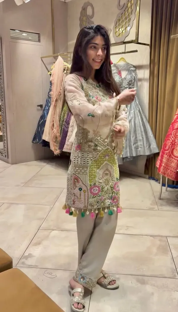 The_Modern_Opulence_Salwar_Set