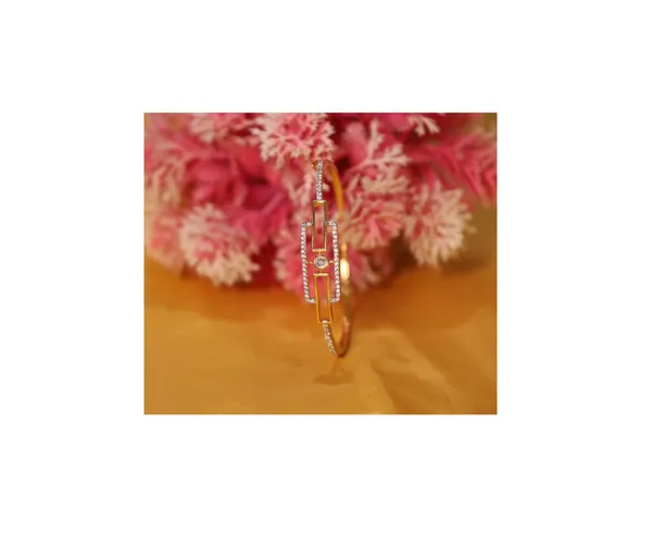Geometric_Gleam"_Bangle_Contemporary_Design_For_Women_/_Girls