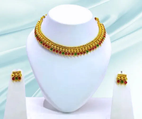 Classic_Gold_Plated_Necklace_&_Earring_Set_for_Women