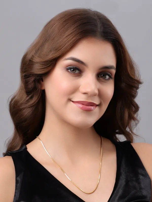 Classic_Herringbone_Style_Necklace_in_Gold_Finish