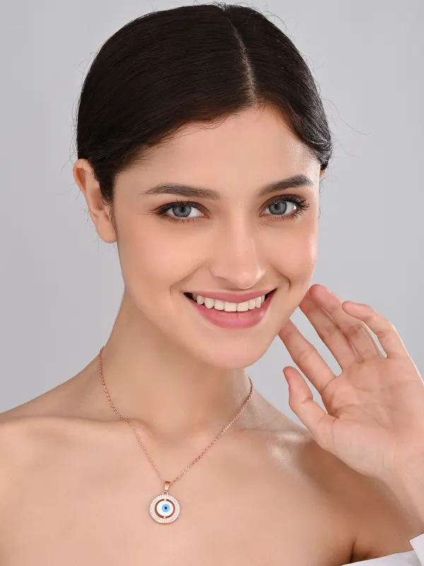 Dainty_Lucky_Eye_Pendant_Necklace_in_Rose_Gold