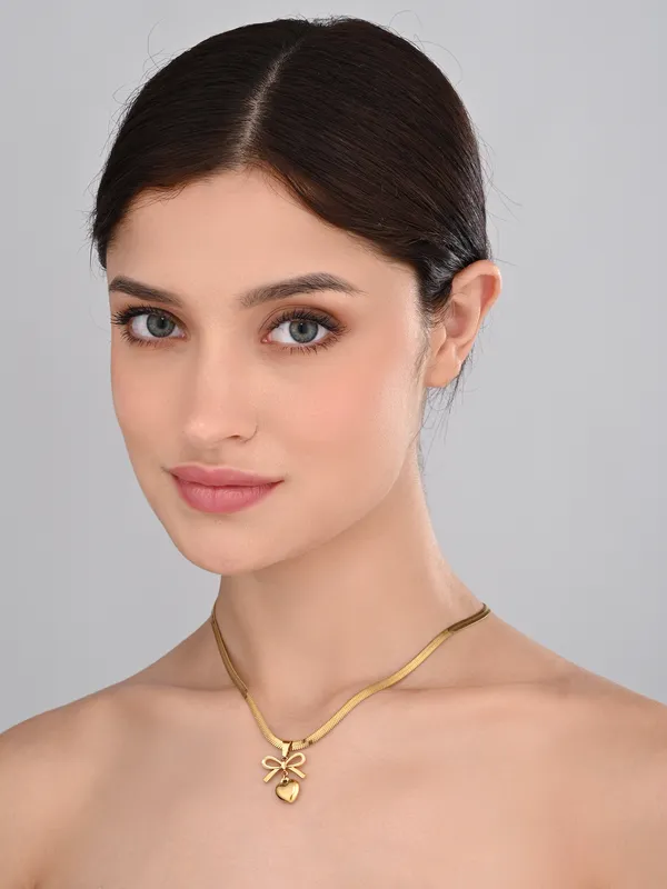Delicate_Gold-Tone_Heart_&_Bow_Pendant_Necklace