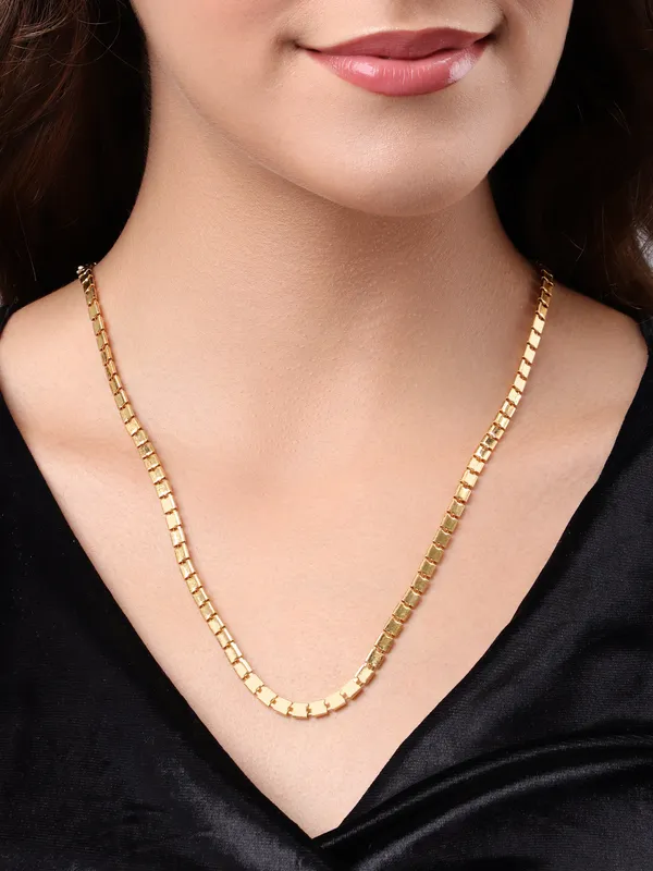 Elegant_14K_Gold_Plated_Rectangle_Link_Chain_Necklace