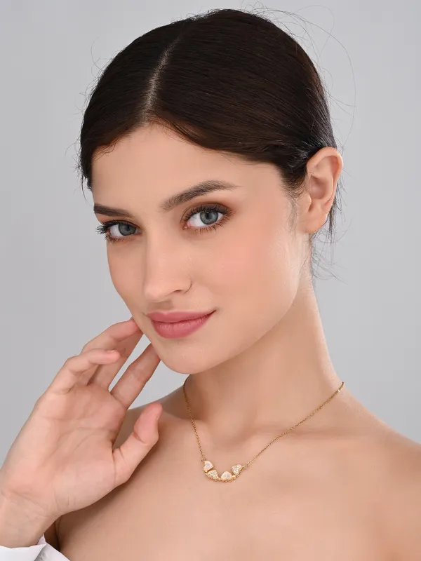 Elegant_Convertible_Clover_to_Heart_Crystal_Pendant_Necklace