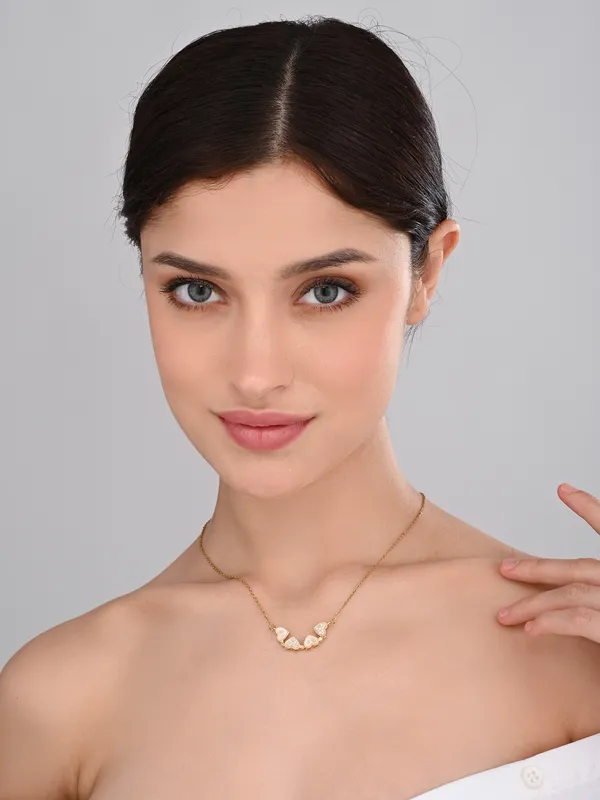 Elegant_Convertible_Clover_to_Heart_Crystal_Pendant_Necklace