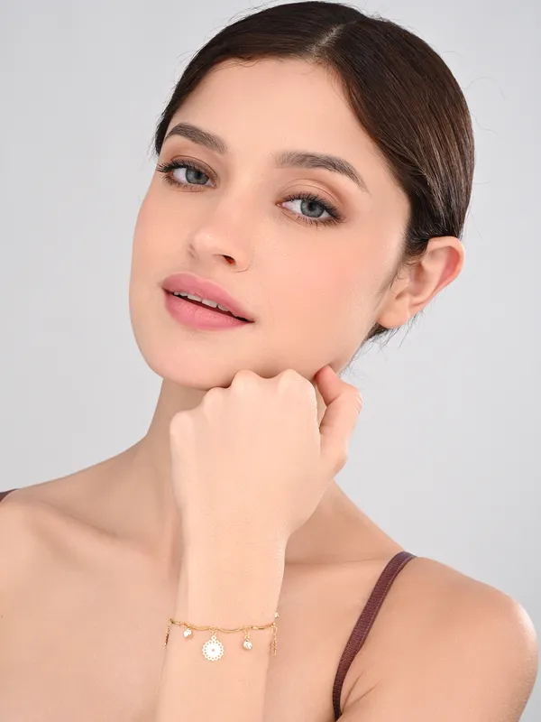 Elegant_Gold-Tone_Charm_Bracelet_with_Sparkling_Crystal_Accents