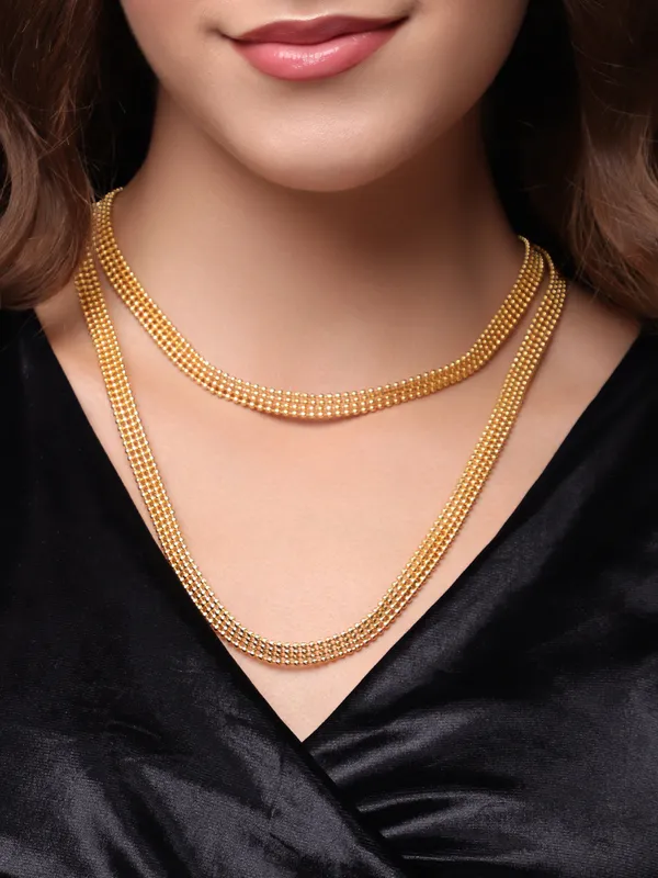 Elegant_Gold-Tone_Mesh_Chain_Necklace
