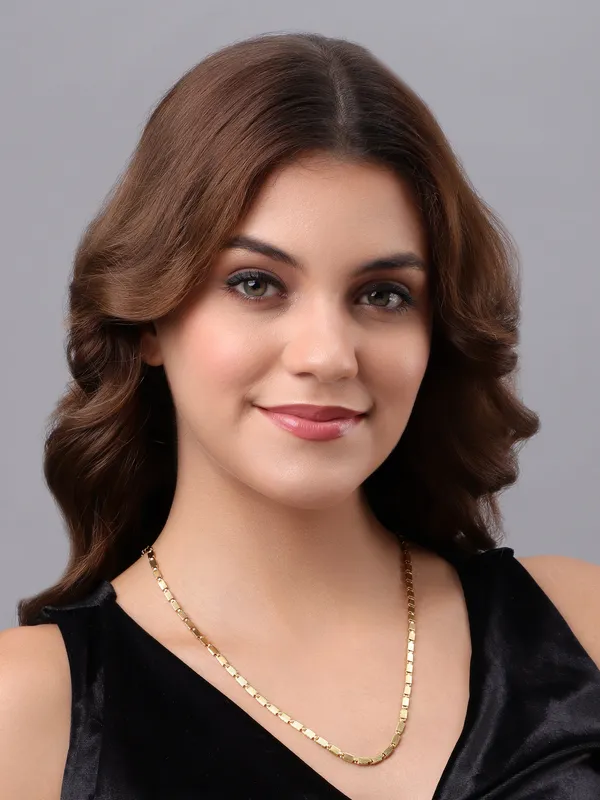 Elegant_Gold-Tone_Textured_Link_Necklace