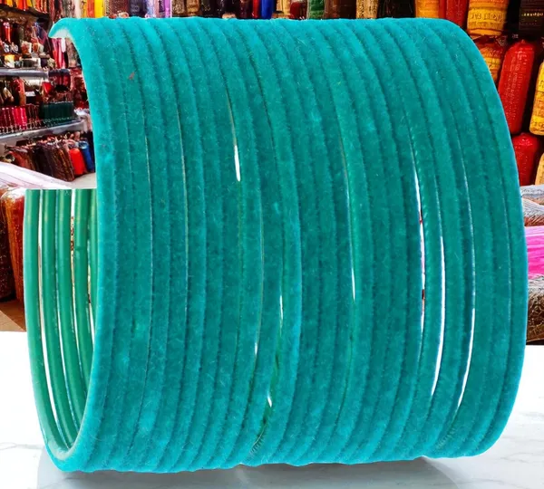 Elegant_Teal_Velvet_Bangle_Set