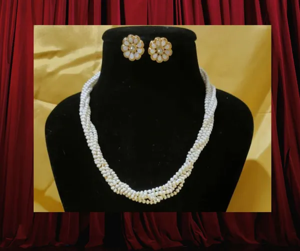 Elegant_Twisted_Pearl_Strand_Necklace_&_Floral_Stud_Earring_Set
