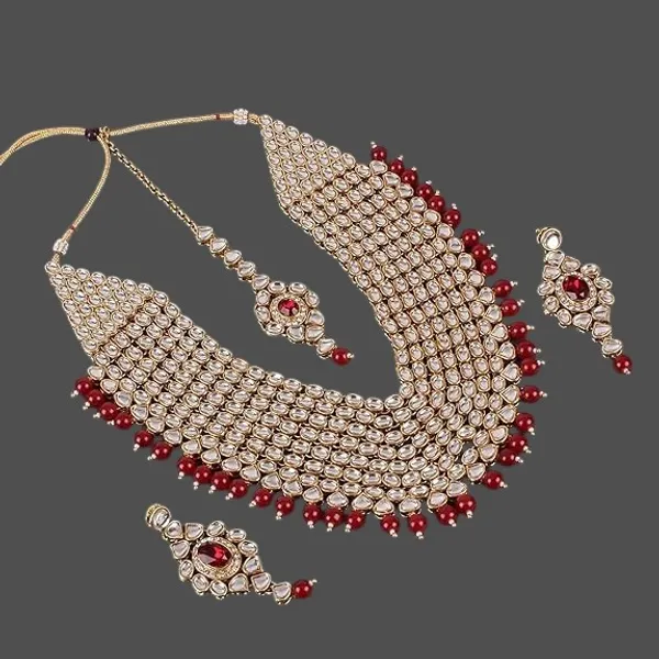 Exquisite_Bridal_Kundan_&_Ruby_Red_Stone_Choker_Necklace_Set_with_Maang_Tikka_and_Earrings