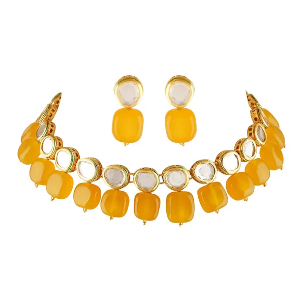 Gold_Plated_Traditional_Bridal_Choker_Necklace_&_Earrings_Set_Embellished_With_Kundan_&_Pearl_For_Women