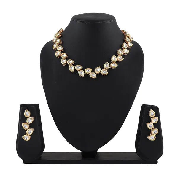 Gold_Plated_Traditional_Necklace_&_Earrings_Set_Embellished_With_Kundan_&_Pearl_For_Women