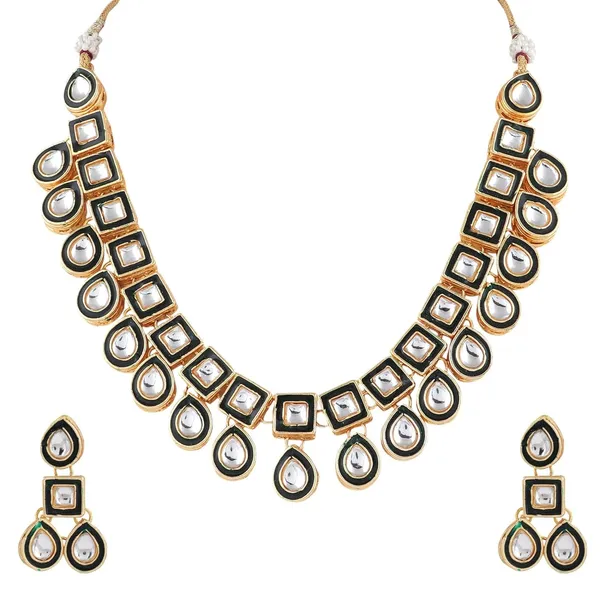 Green_Trendy_Design_Kundan_Jewellery_Set_For_Women