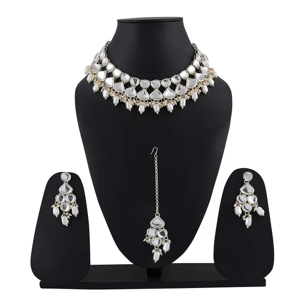 Silver_Plated_Traditional_Necklace_&_Earrings_Set_Embellished_With_Kundan_&_Pearl_For_Women