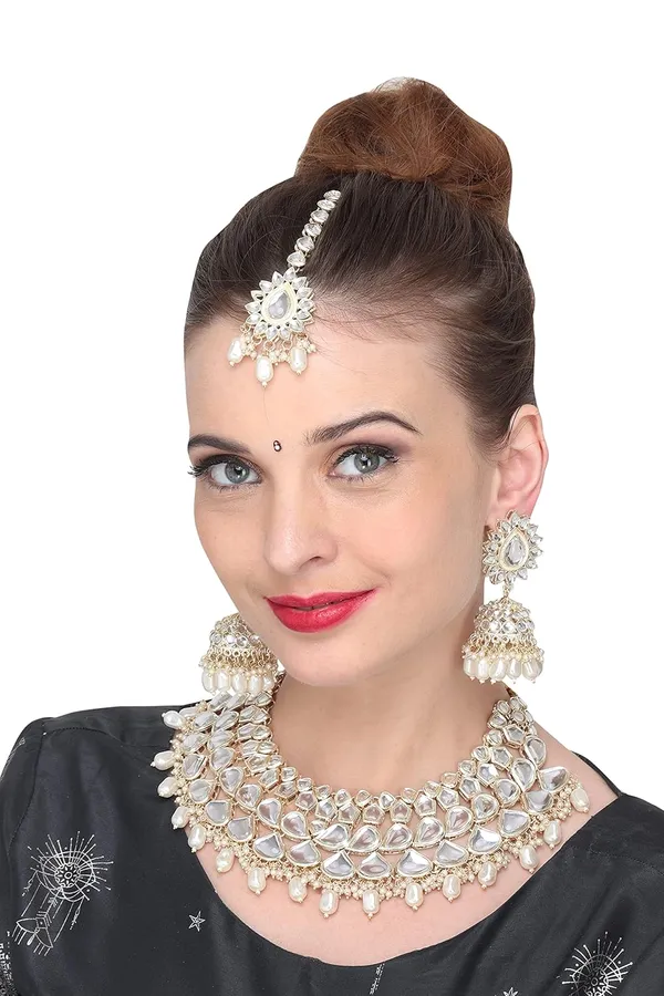 White_Traditional_Silver_Plated_Necklace_&_Earrings_Set_Embellished_With_Kundan_&_Pearl_For_Women