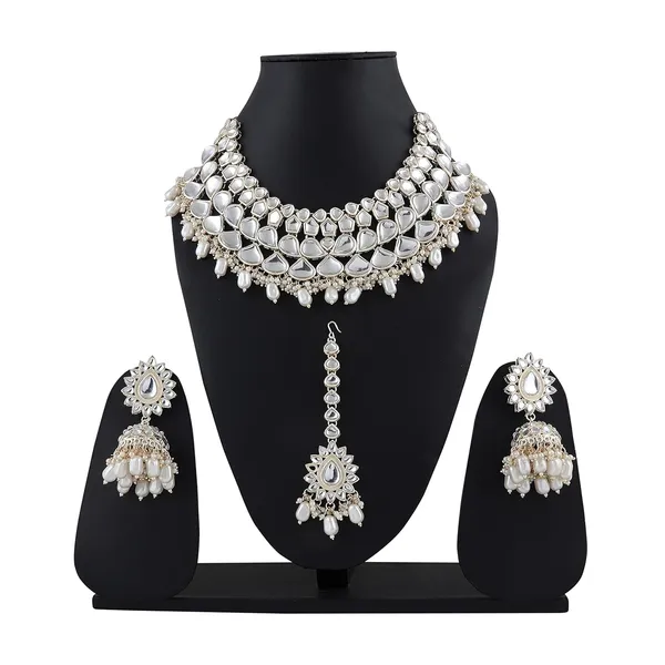 White_Traditional_Silver_Plated_Necklace_&_Earrings_Set_Embellished_With_Kundan_&_Pearl_For_Women