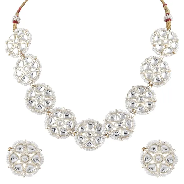 White_Traditional_Sleek_Choker_Bridal_Necklace_&_Earring_Set_Embellished_With_Pearls_For_Women