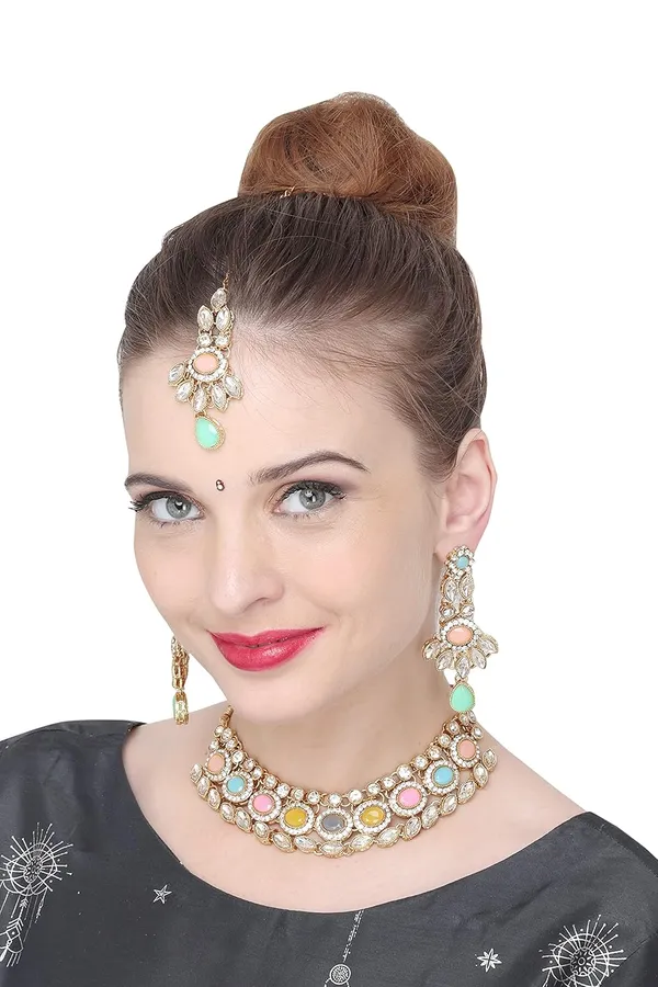 Multicolour_Traditional_Gold_Plated_Bridal_Necklace,_Maang_Tikka_&_Earrings_Set_For_Women