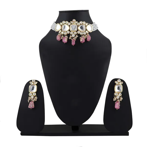 Gold_Plated_Indian_Traditional_Bridal_Choker_Necklace_&_Earrings_Set_Embellished_With_Kundan_&_Pearl_For_Women