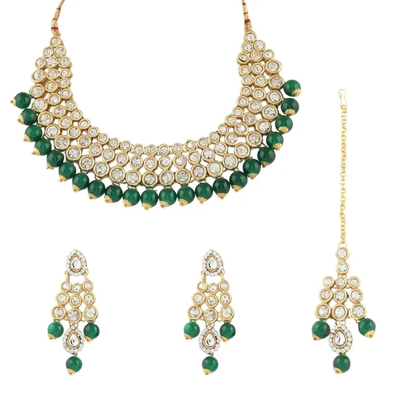 Green_&_Gold_Traditional_Embellished_Bridal_Choker_Necklace,_Maang_Tikka_&_Earring_Set_With_Kundan_&_Pearl_For_Women