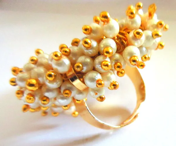 Gold-Plated_Adjustable_Silver_Cocktail_Kundan_Ring_for_Girls/Women