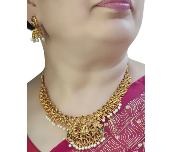 Gold_Plated_Temple_Soccer_Jewelry_Set_For_Women_&_Girl