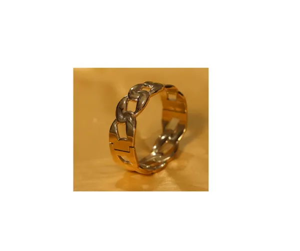 Golden_Chain_Link_Bracelet