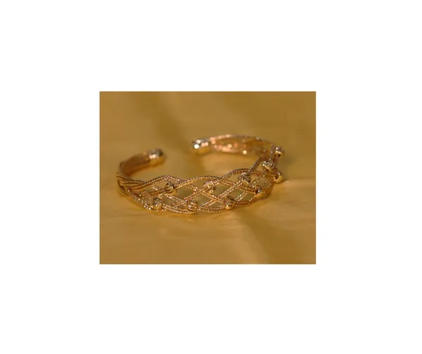 Golden_Filigree_Cuff_Bracelet