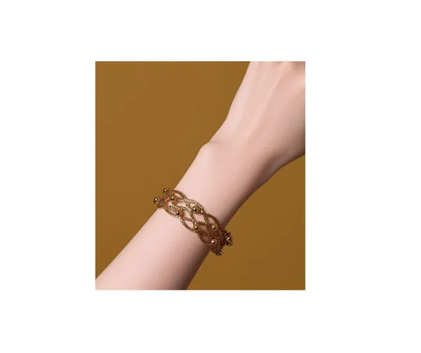 Golden_Filigree_Cuff_Bracelet