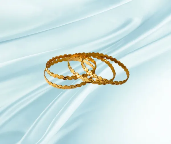 Intricately_Designed_Gold_Plated_Bangles_Set_of_4