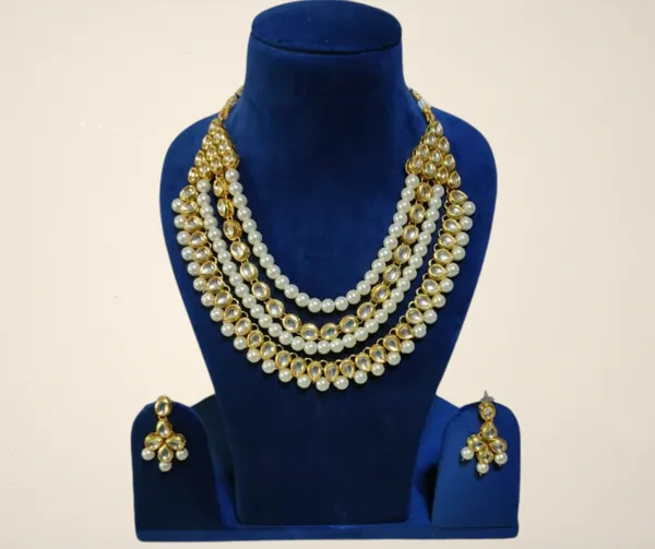 Elegant_Kundan_&_Pearl_Layered_Necklace_Set