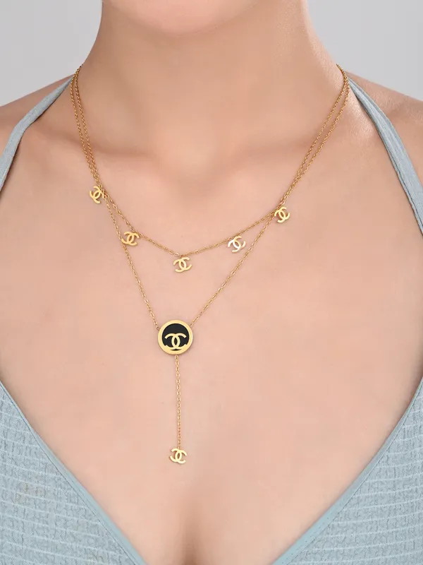 Luxury_Inspired_Gold_Finish_Necklace_with_Charm