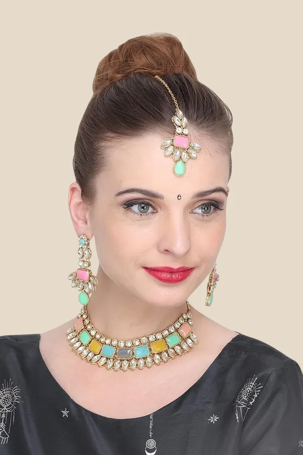 Multicolour_Traditional_Bridal_Necklace,_Mangtika_&_Earrings_Set_Embellished_With_Crystal_Stone_For_Women