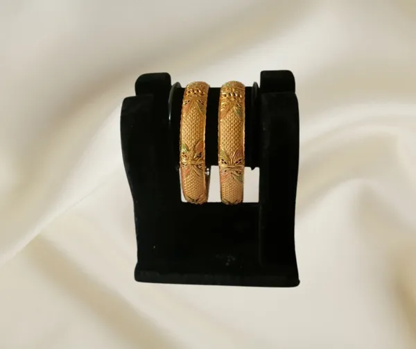 Radiant_Enamel_Floral_Bangles_-_Set_of_Two