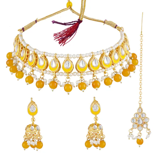Radiant_Kundan_Choker_Necklace_Set_with_Amber_Beads