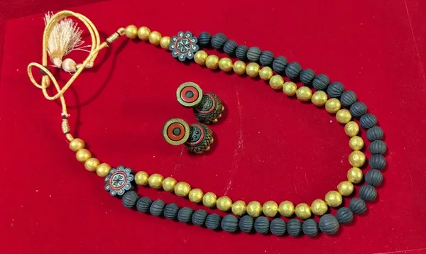 Rustic_Charm:_Handcrafted_Terracotta_&_Golden_Bead_Necklace_Set