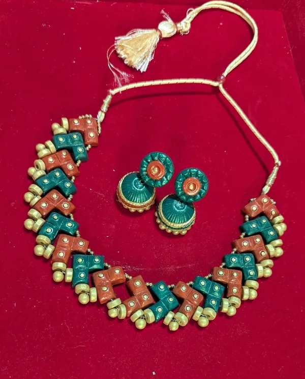 Statement_Terracotta_Jewelry:_Unleash_Your_Style