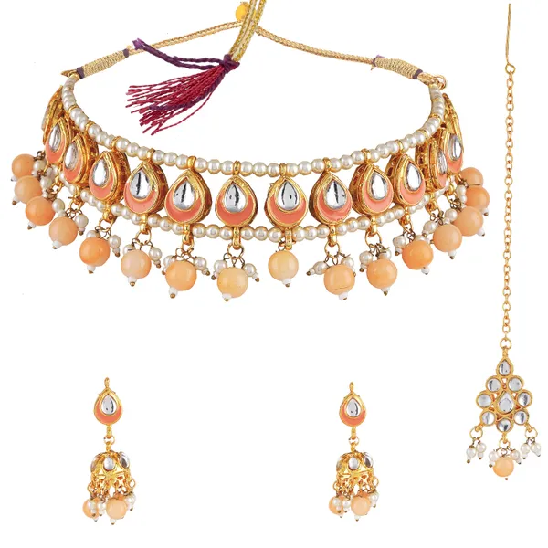 Stunning_Indian_Bridal_Kundan_Set_with_Peach_Beads_and_Pearls
