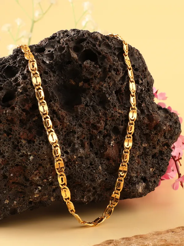 Stylish_and_Durable_Gold_Plated_Chain_Jewelry